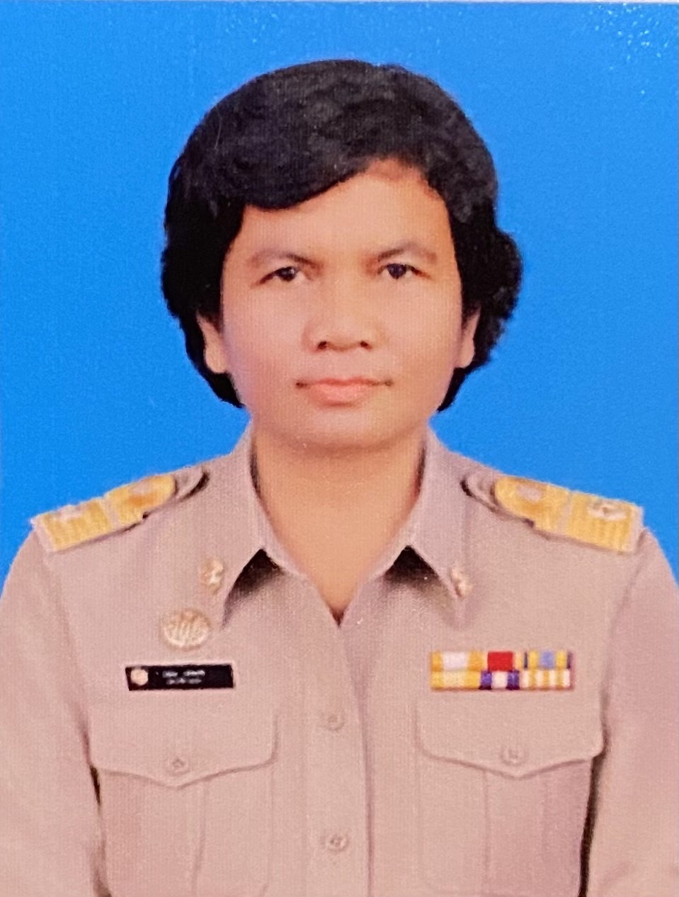 นางสมัย    เลิศศรี