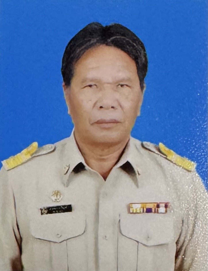 นายอ่างทอง กาวิบูลย์