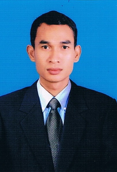 นายสนธยา  ชาดี