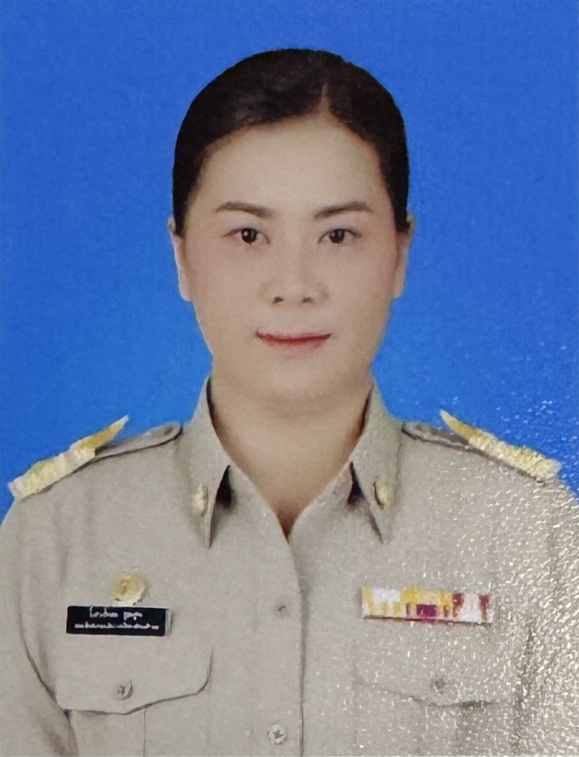 นางสาวโอบอ้อม สุดสุข