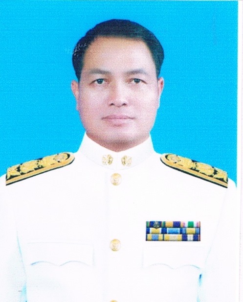 นายบุรีรักษ์  นามบุรี