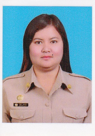 นางสาวปิยะรัตน์     สุริโย