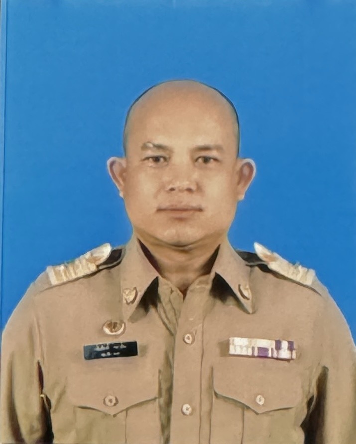 นายเชิดศักดิ์ กองสิน