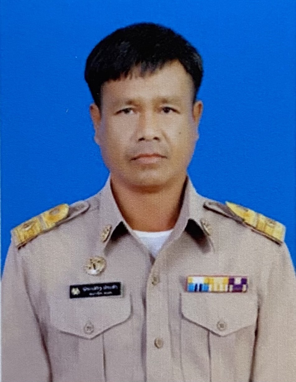 นายประเสริฐ   ประคำ